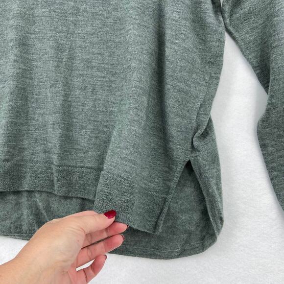 Madewell Merino Wool Sweater Women's Size M Grayish Green High Low Hem - Picture 4 of 11